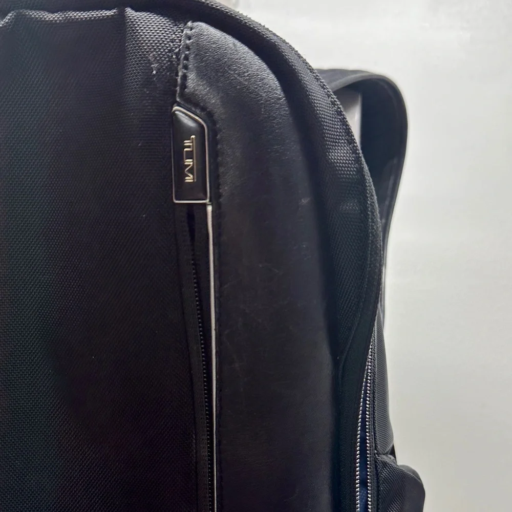 Tumi Arrive Logan Laptop Backpack Zip Rusksack Travel Bag Leather Nylon Black
